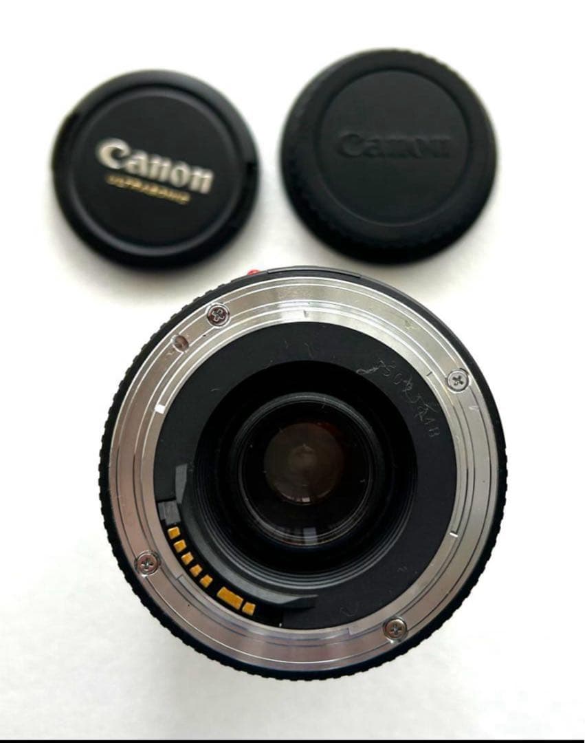 CANON 望遠レンズ　EF75-300