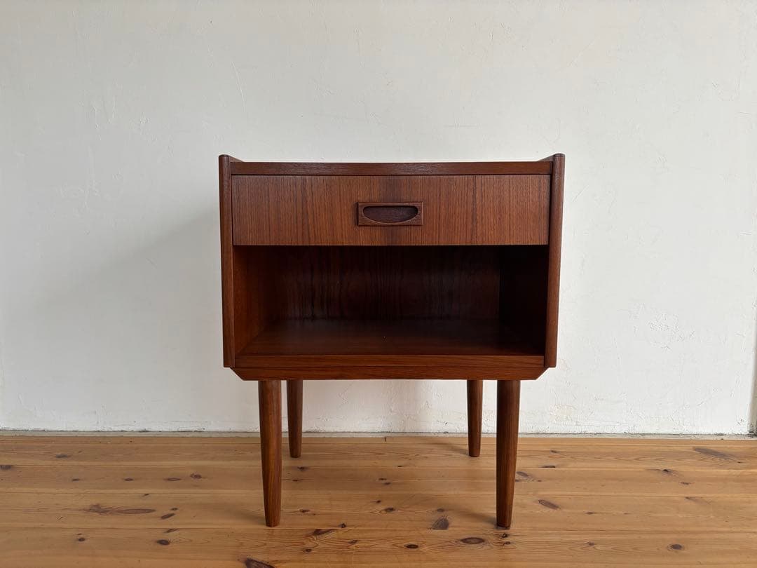 北欧ヴィンテージ　チーク　デンマーク　キャビネット