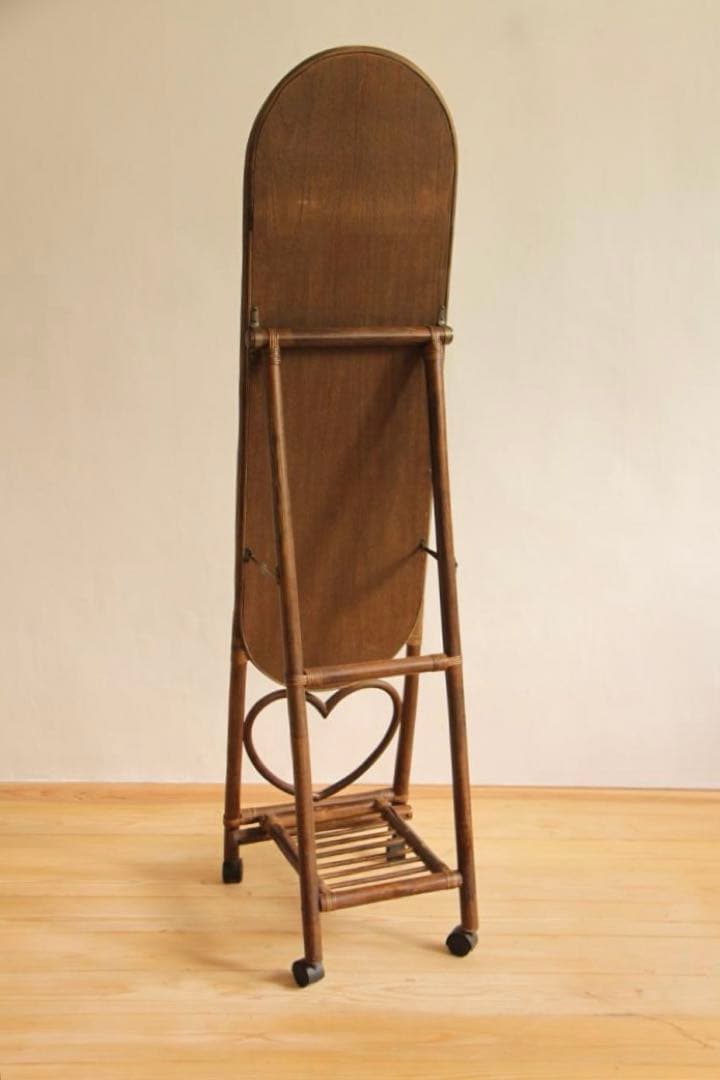 全身鏡　姿見　スタンドミラー　鏡　ラタン　籐製　ハート　レトロ家具　ビンテージ