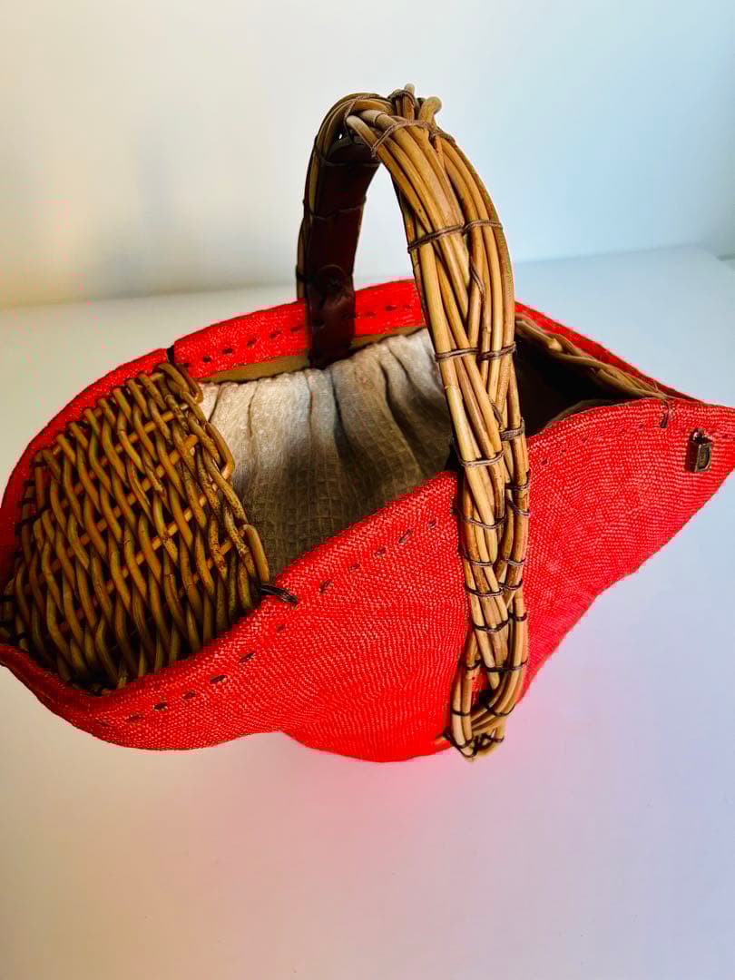 美品【エバゴスebagos】カゴバッグ赤
