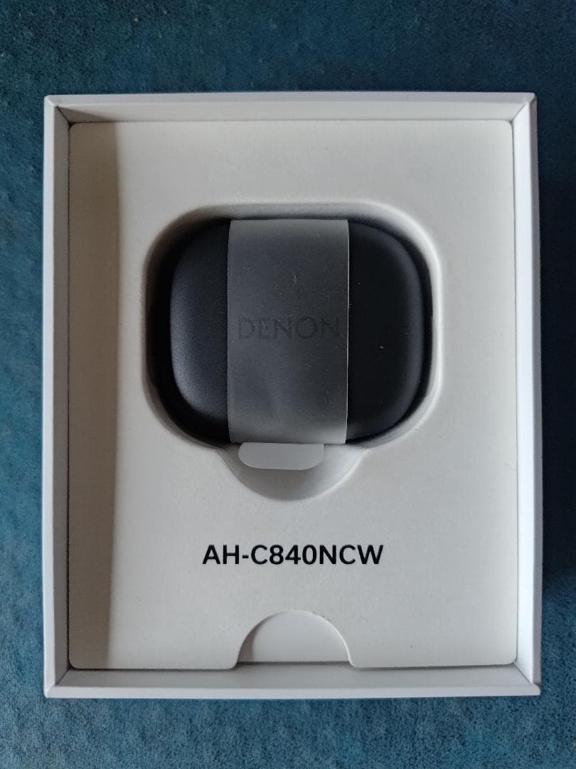 DENON AH-C840NCW ワイヤレスヘッドホン：試聴のみ新同品