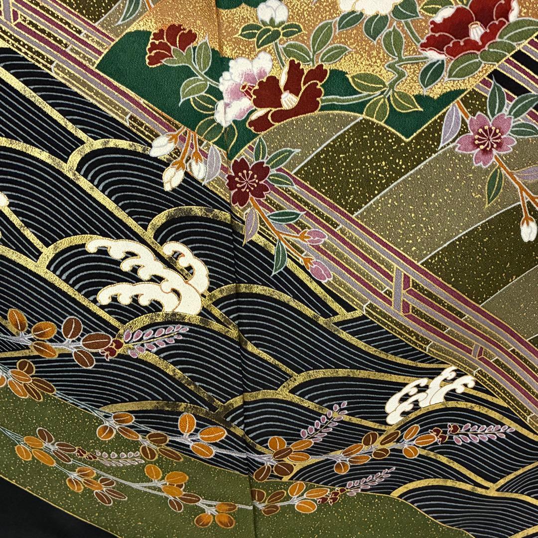 D99 黒留袖 枝垂れ桜 荒波 金駒刺繍 しつけ糸付き未使用極美品