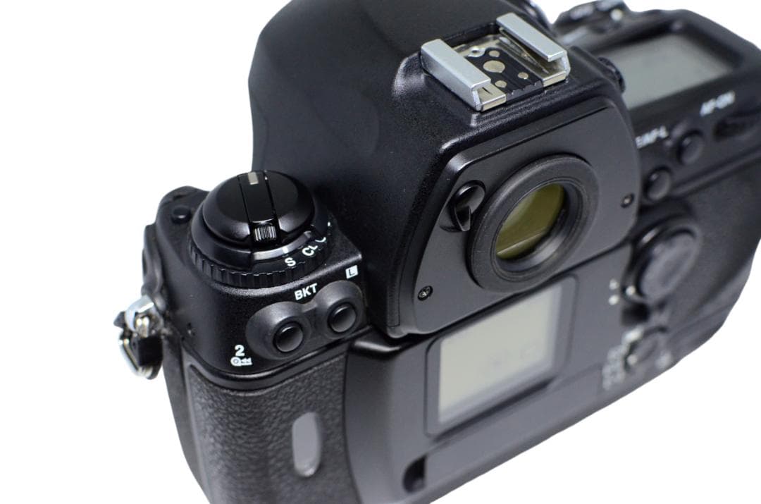 【極上品】Nikon F6 ボディ フィルム 一眼レフカメラ ニコン