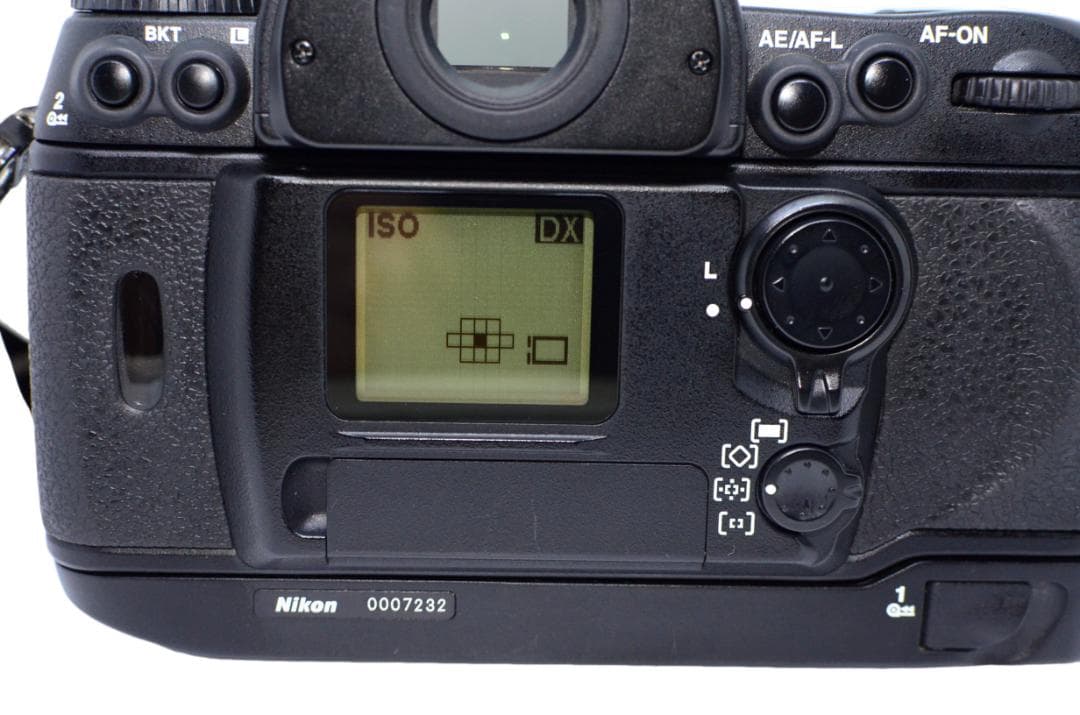 【極上品】Nikon F6 ボディ フィルム 一眼レフカメラ ニコン