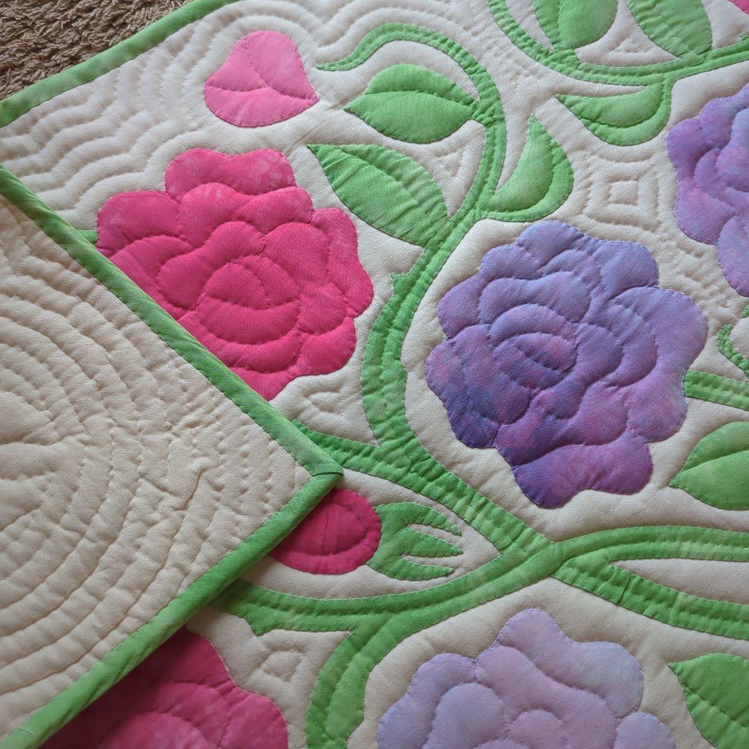 ハワイアンキルトタペストリー　Jin