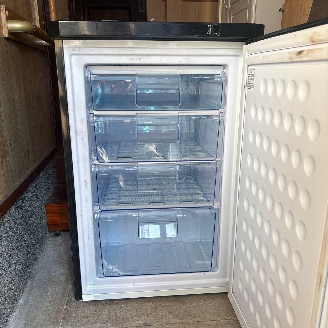 引取可2021年製 IRIS OHYAMA 冷凍庫 IUSD-9B-B 85L