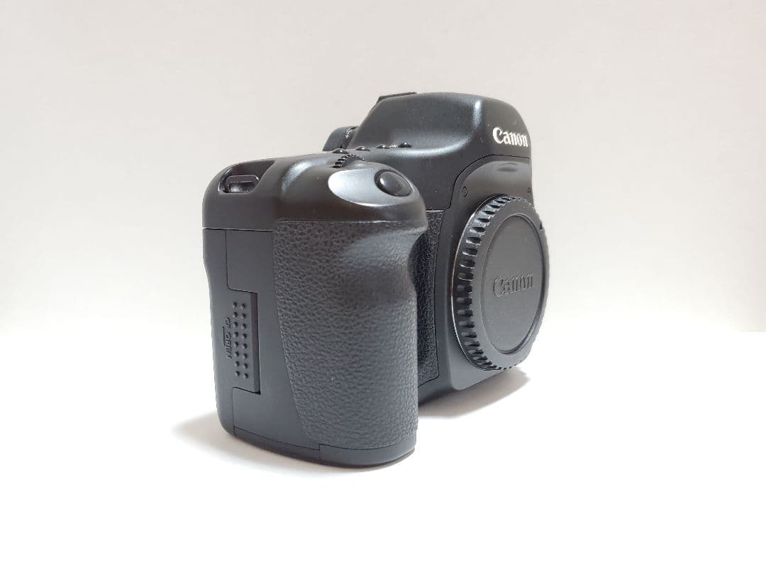 Canon キヤノン EOS 5D　デジタルカメラ