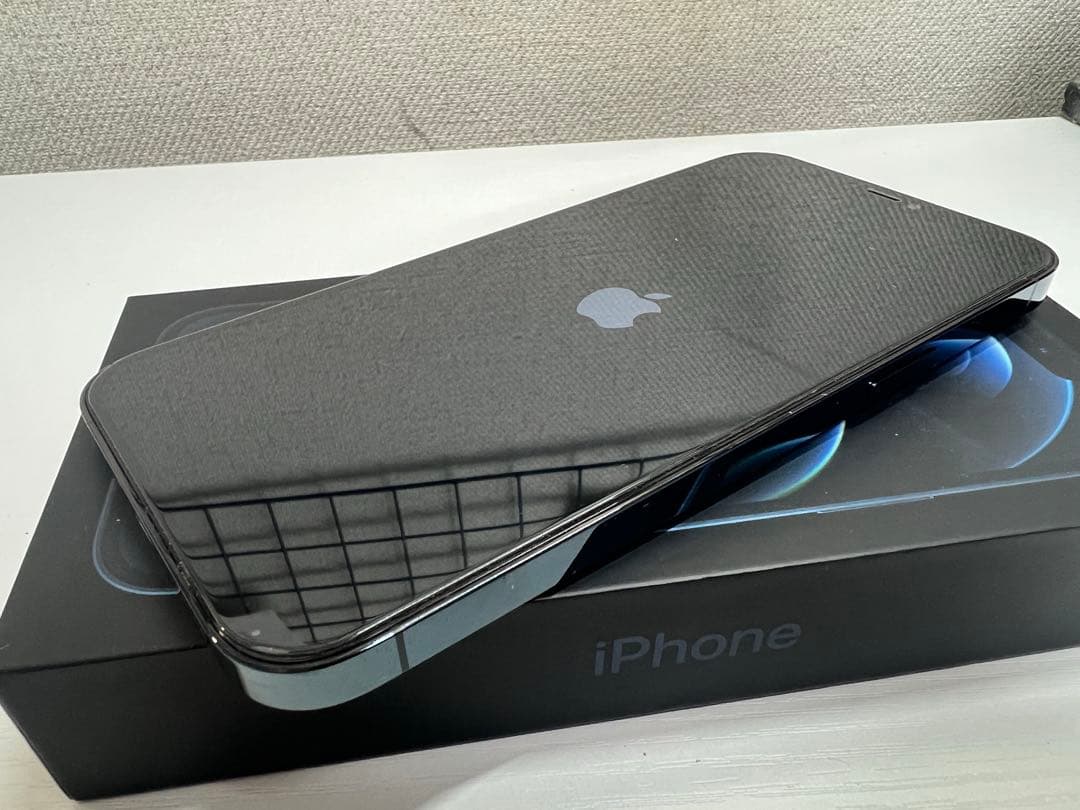 iPhone 12 Pro Max 128gb ケース＋新品フィルム　値下げ不可