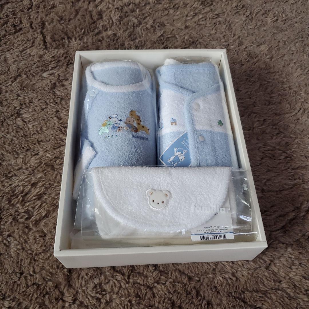 ファミリア新品未使用3点セットギフト