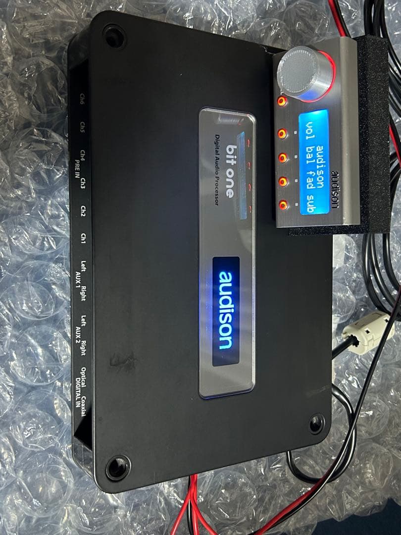 audison bit one デジタルオーディオプロセッサー