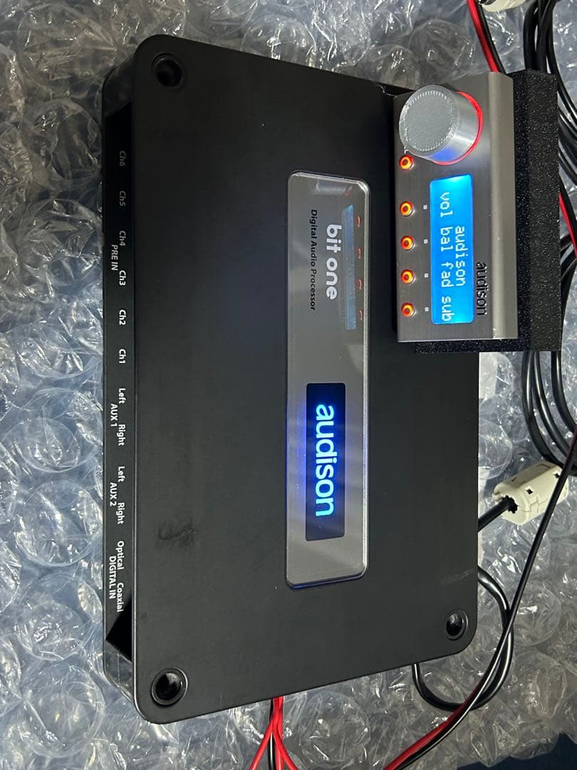 audison bit one デジタルオーディオプロセッサー