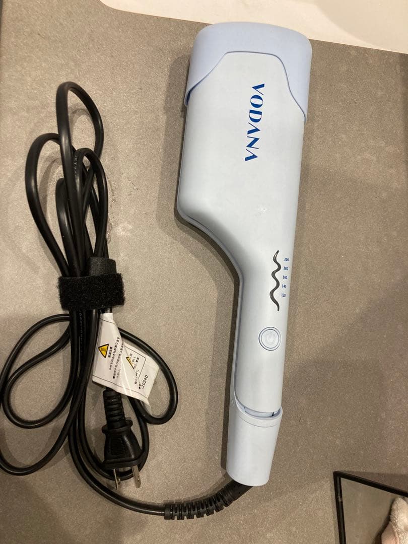 VODANA ヘアアイロン ライトブルー