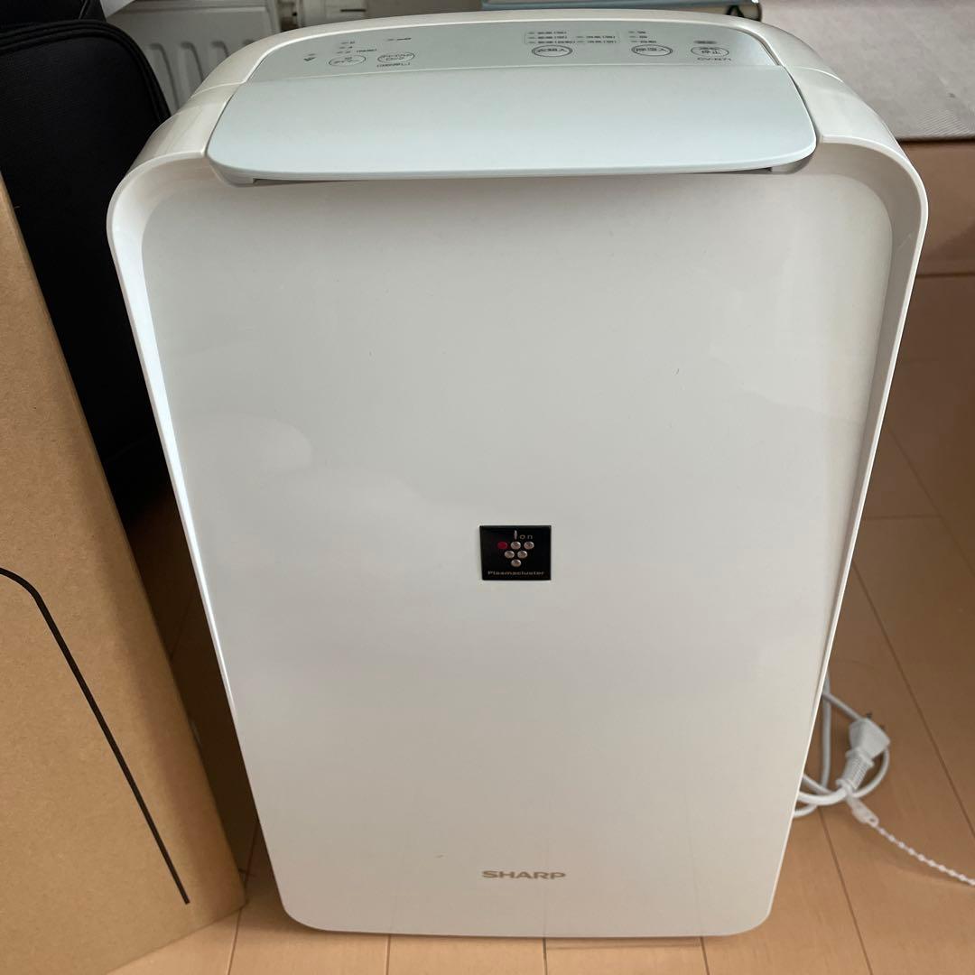 SHARP 衣類除湿乾燥機　ホワイト CV-N71-W