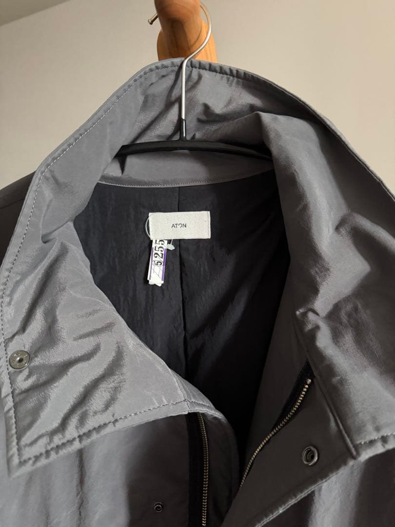 ATON TECHNO COTTON | リサイクルウールパテッドショートモッズ