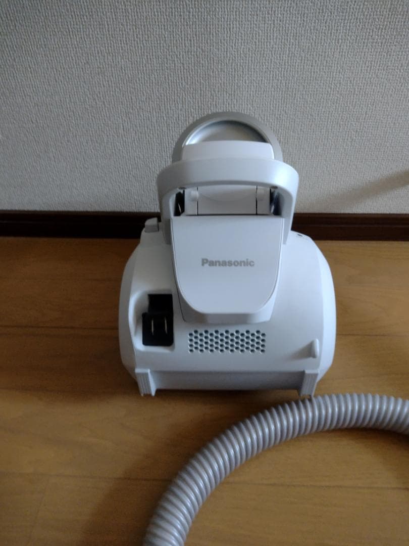 パナソニック★キャニスター掃除機★MC-SR620K