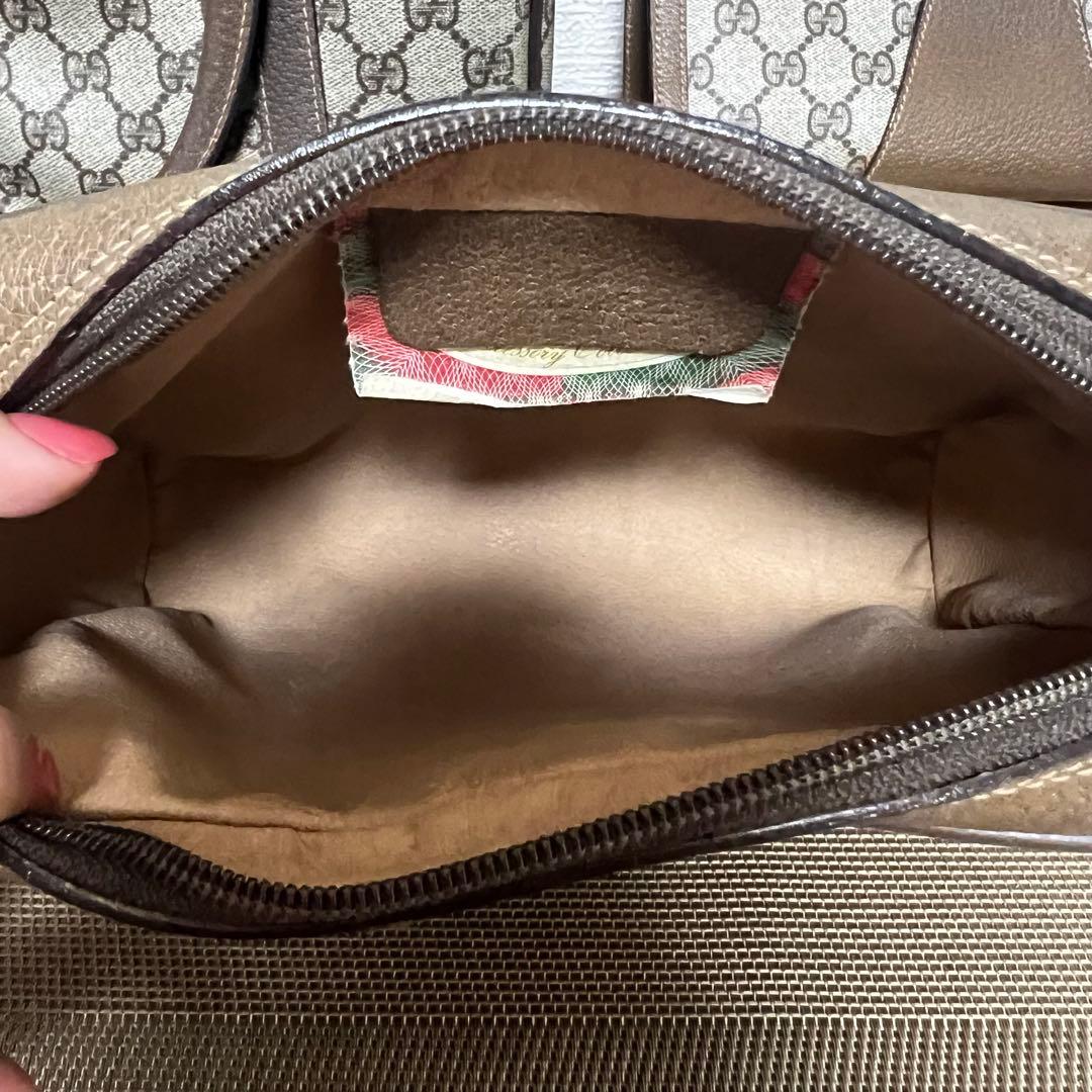 オールドグッチGUCCI ヴィンテージ　GGキャンバスクラッチバッグ　ファスナー