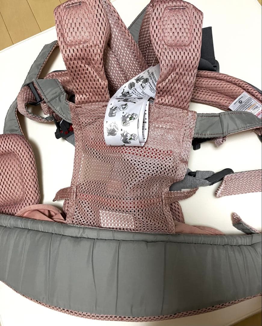 BabyBjornハーモニー　メッシュ抱っこ紐ダスティピンク保証あり新生児ベビー