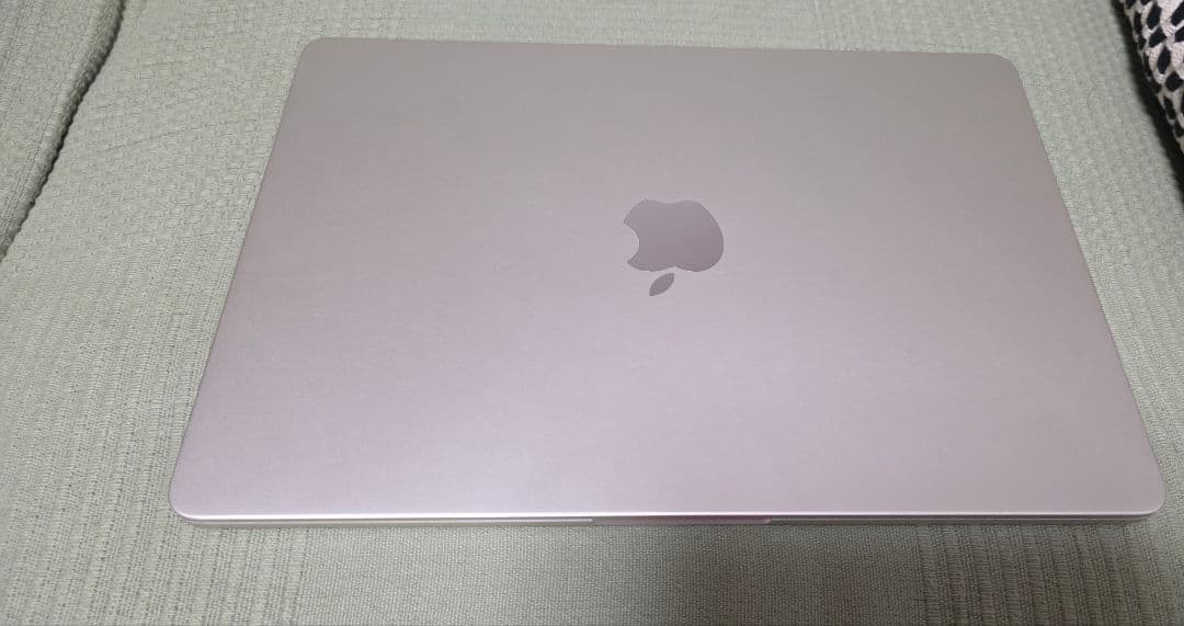 [美品]MacBook Air M3 2024 13.6インチ 256/8GB