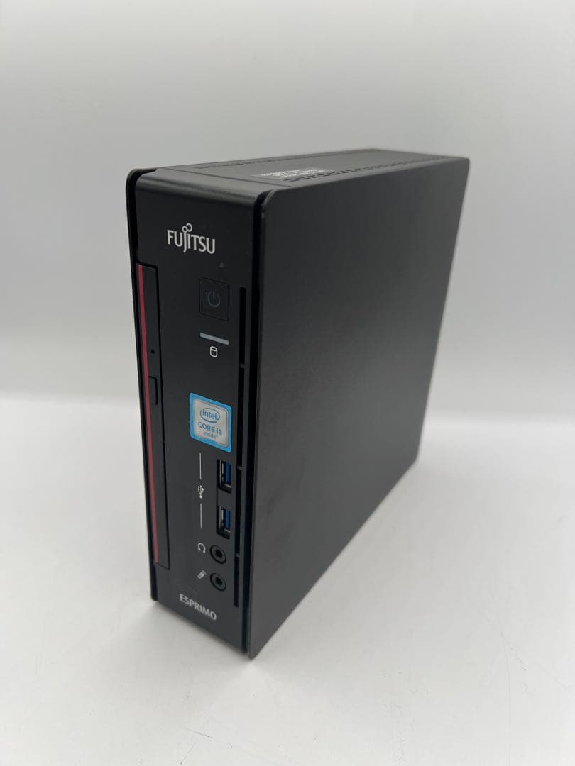 富士通 ウルトラスモールPC ESPRIMO Q556/P 09