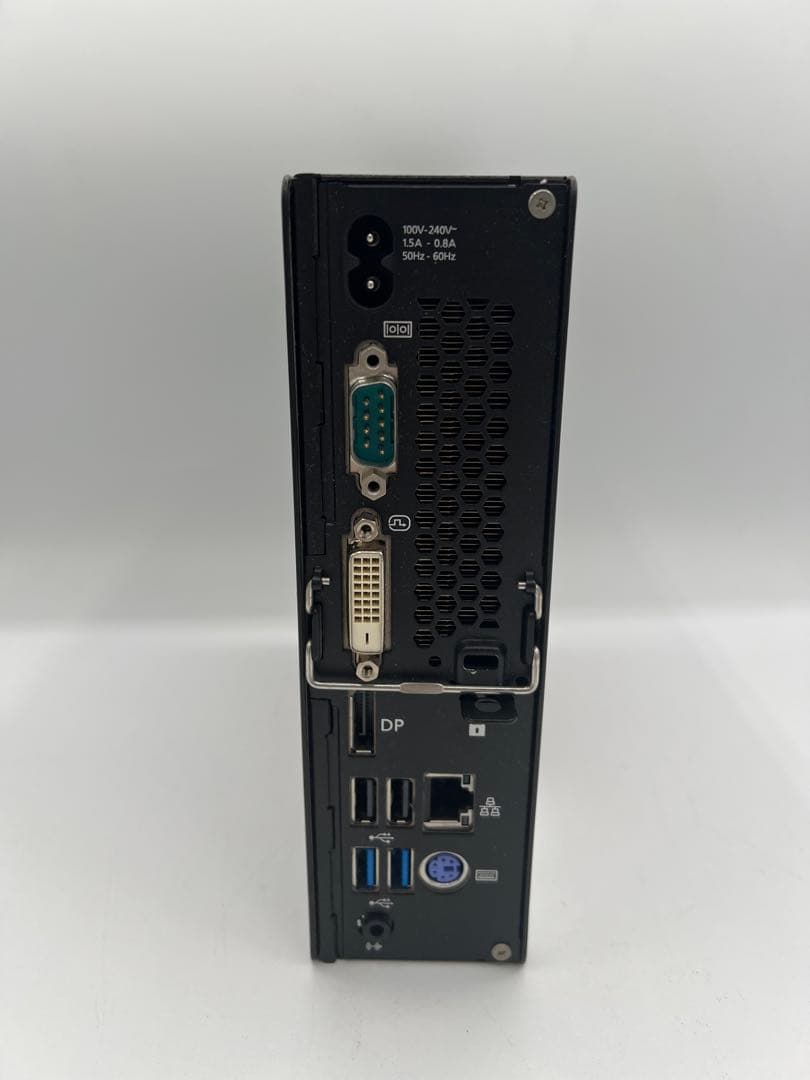 富士通 ウルトラスモールPC ESPRIMO Q556/P 09