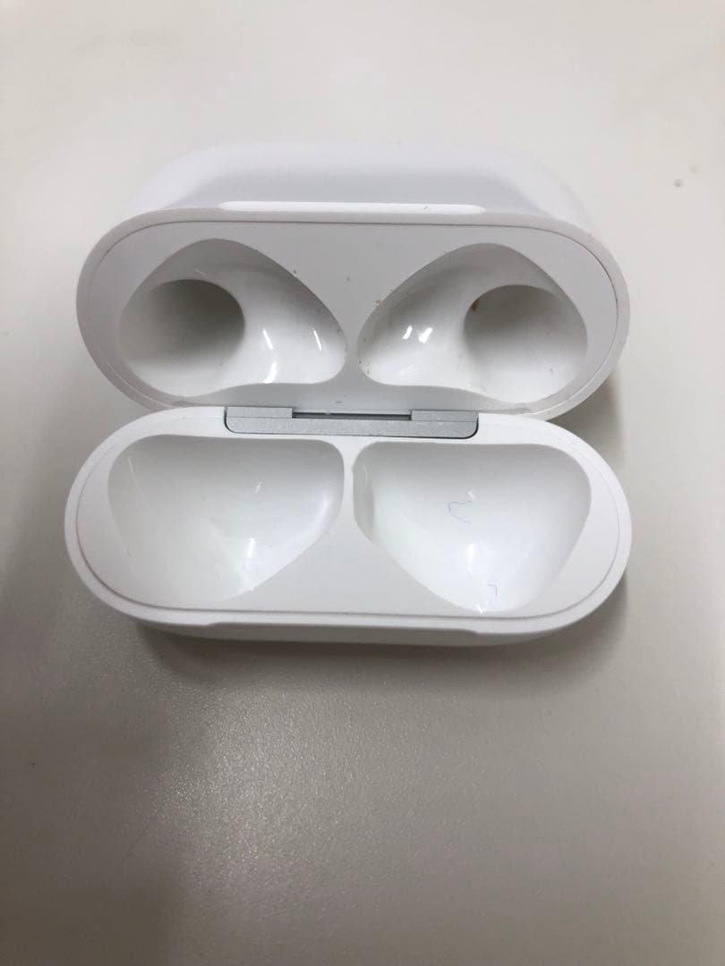 AirPods 4 本体