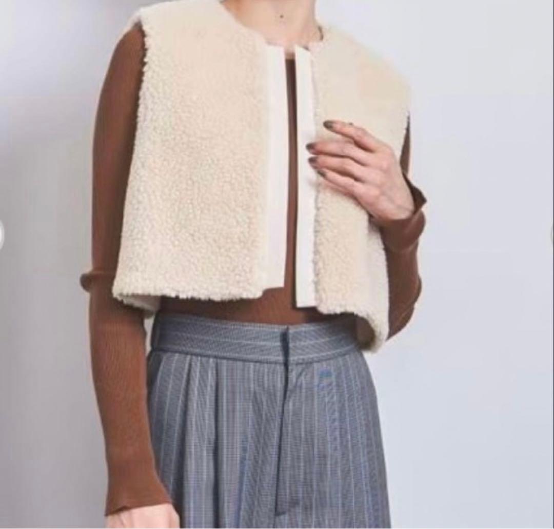 SACRA プードルファーショートベスト　ジレ　ボアベスト　美品　白