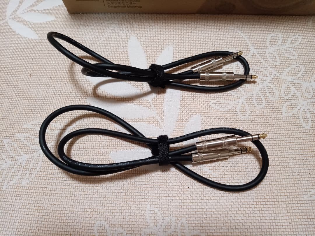 【美品】 Edifier MR4 モニタースピーカー 別売り付属品付き