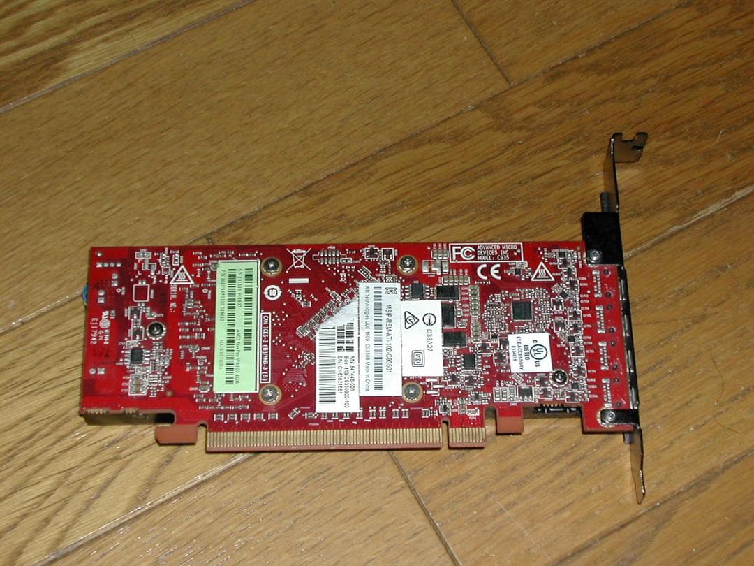 AMD　FirePro W4300　ロープロファイル対応グラボ