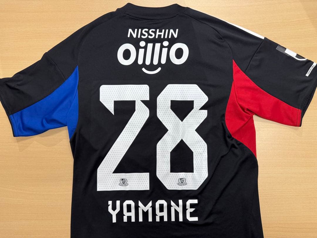 マリノス　2025スペシャルユニフォーム　28山根　Ｍサイズ