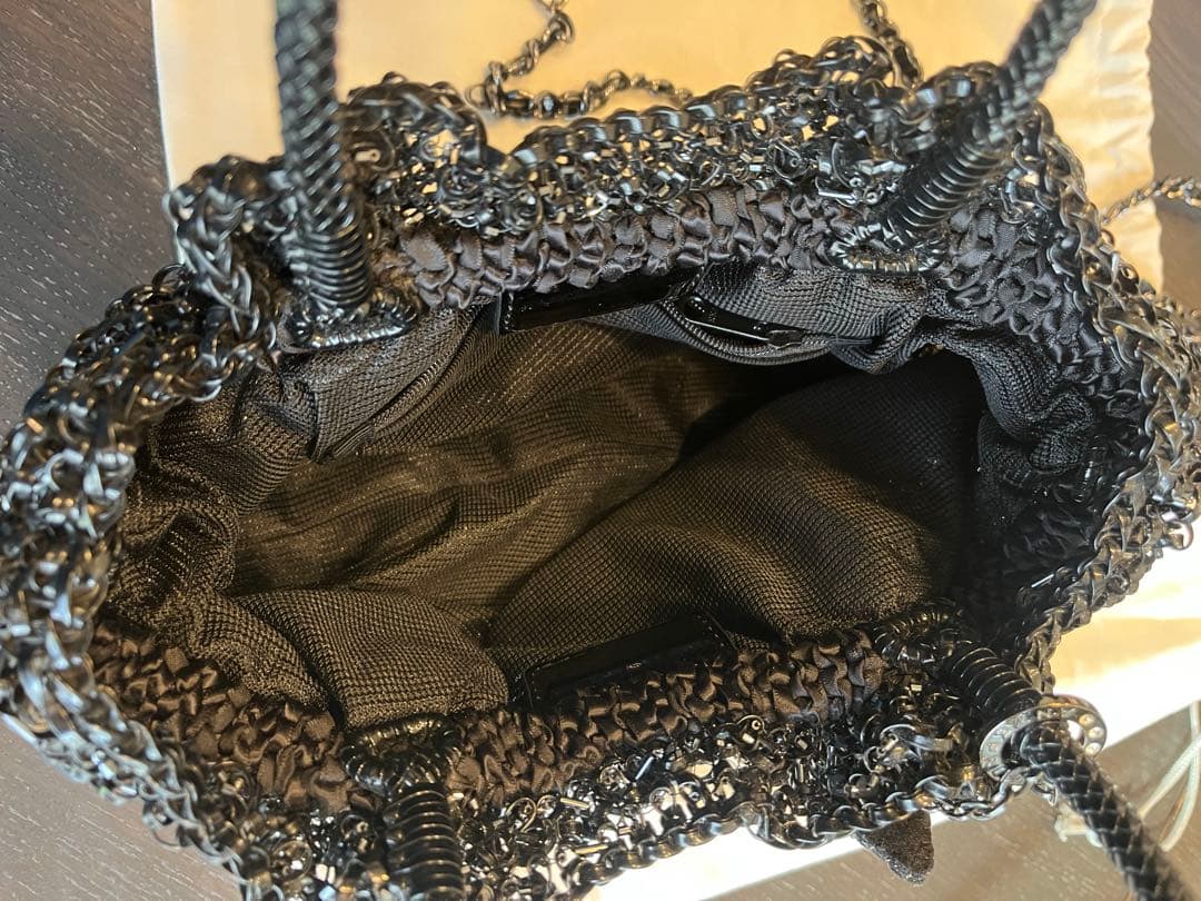 アンテプリマ　ビーズ装飾 ブラックパーティーバッグ