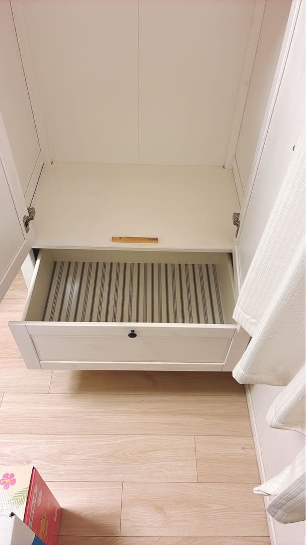 IKEA SUNDVIK スンドヴィーク　ワードロープ白