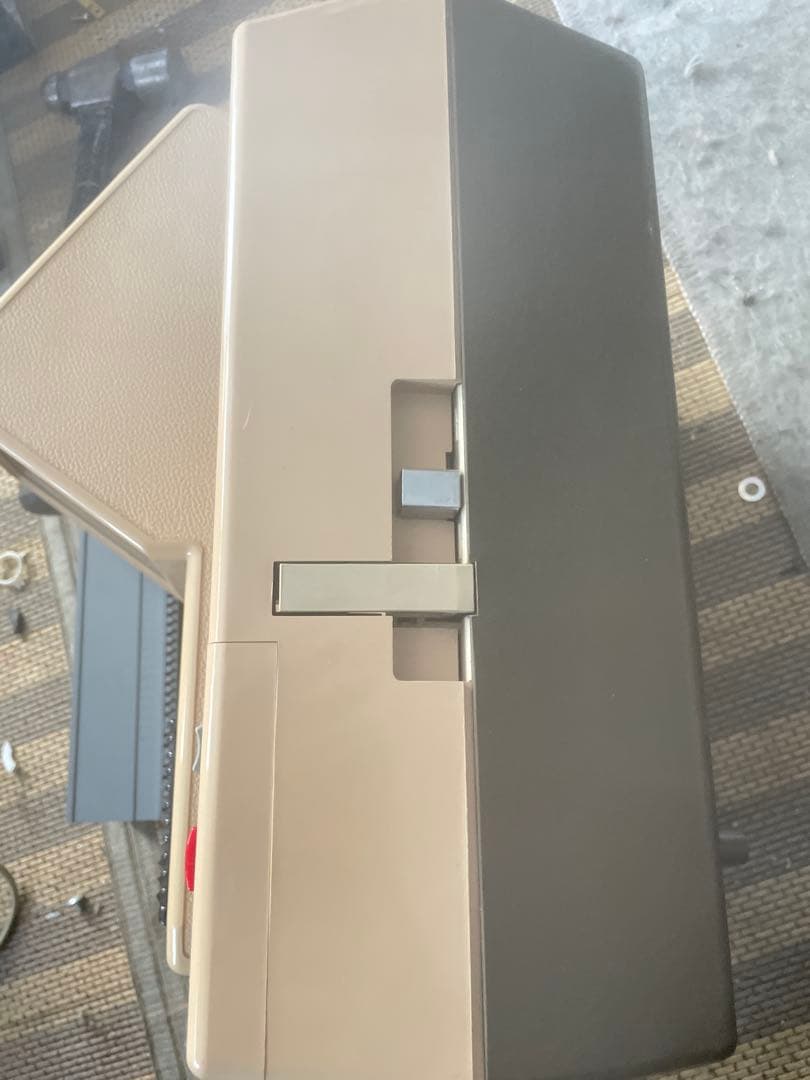 プロジェクター本体 ベージュ