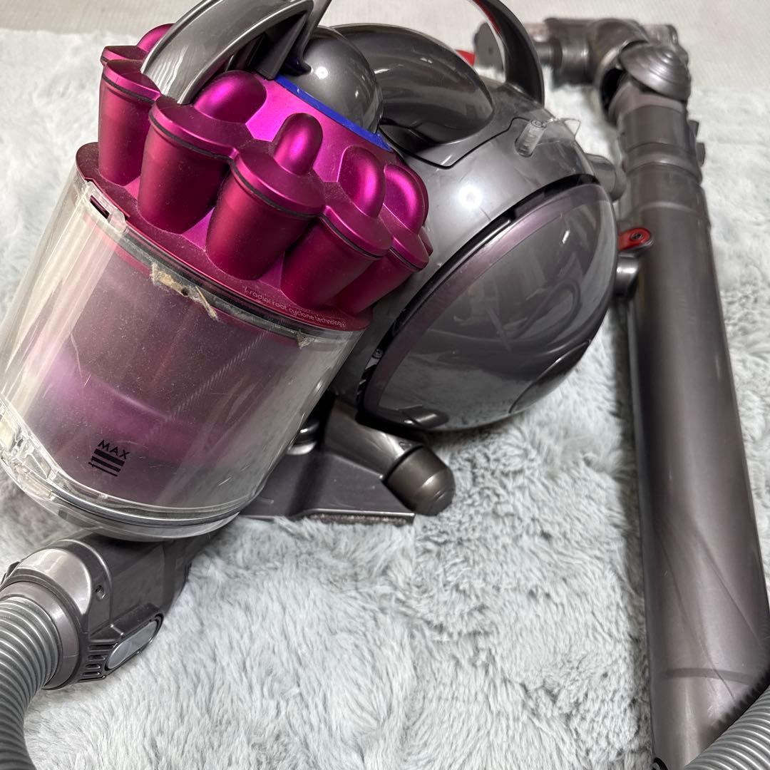 Dyson キャニスター掃除機 本体　DC36