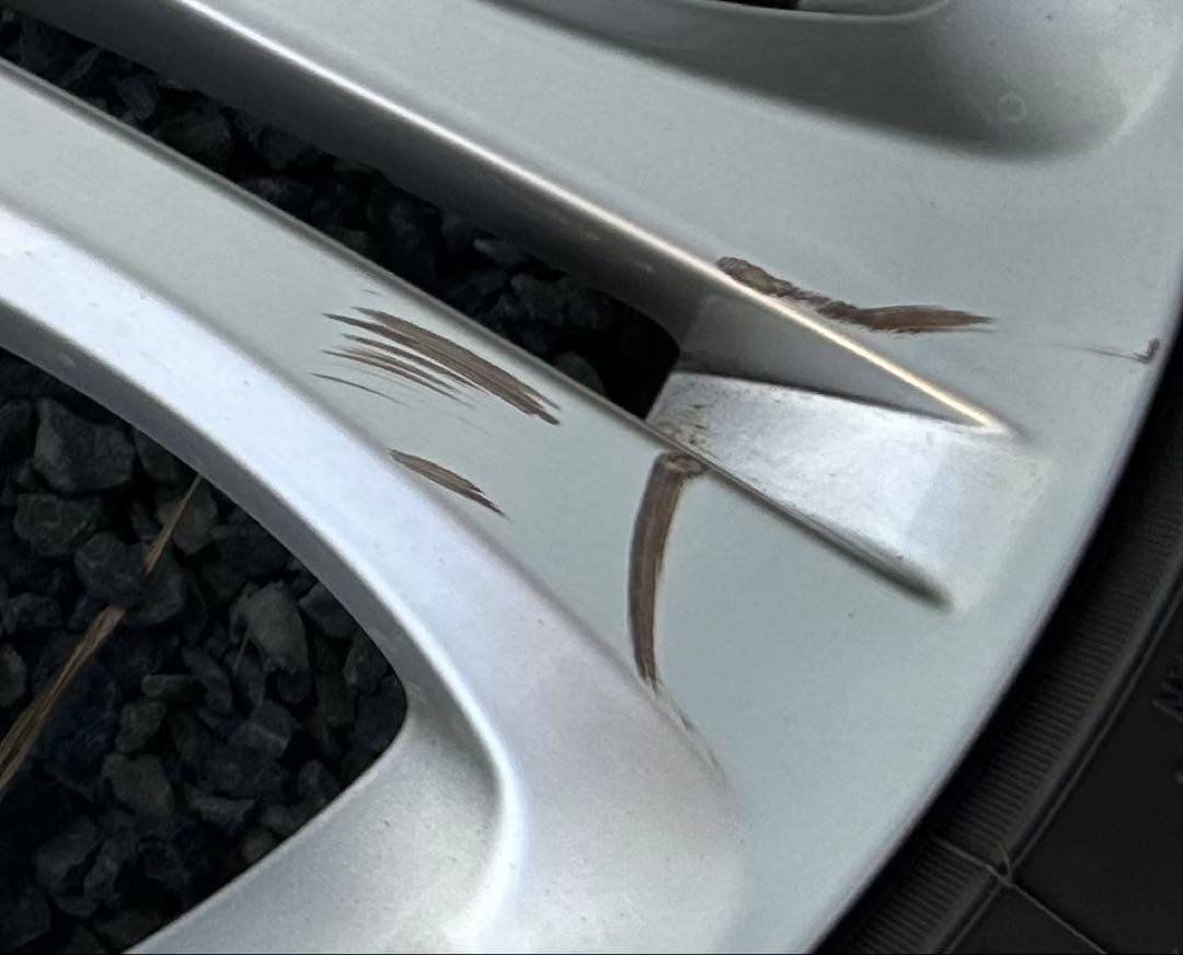 ベンツw176 A180 17㌅225/45 R17 4本セット　スタッドレス