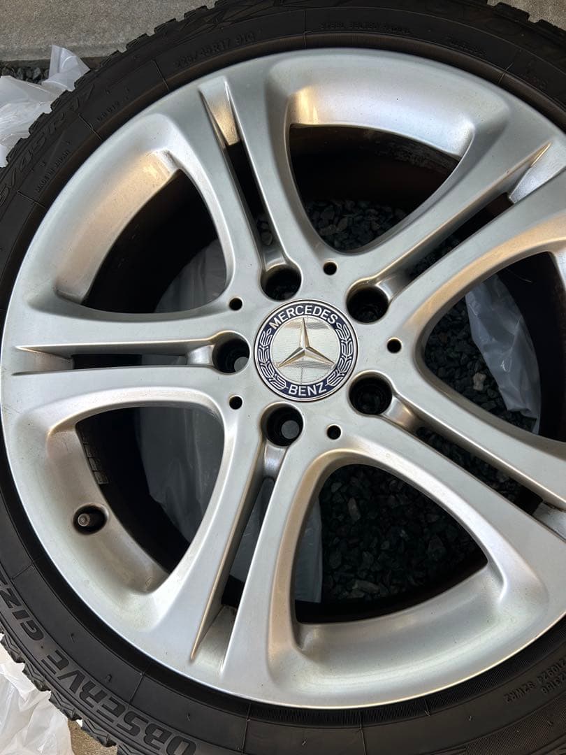 ベンツw176 A180 17㌅225/45 R17 4本セット　スタッドレス