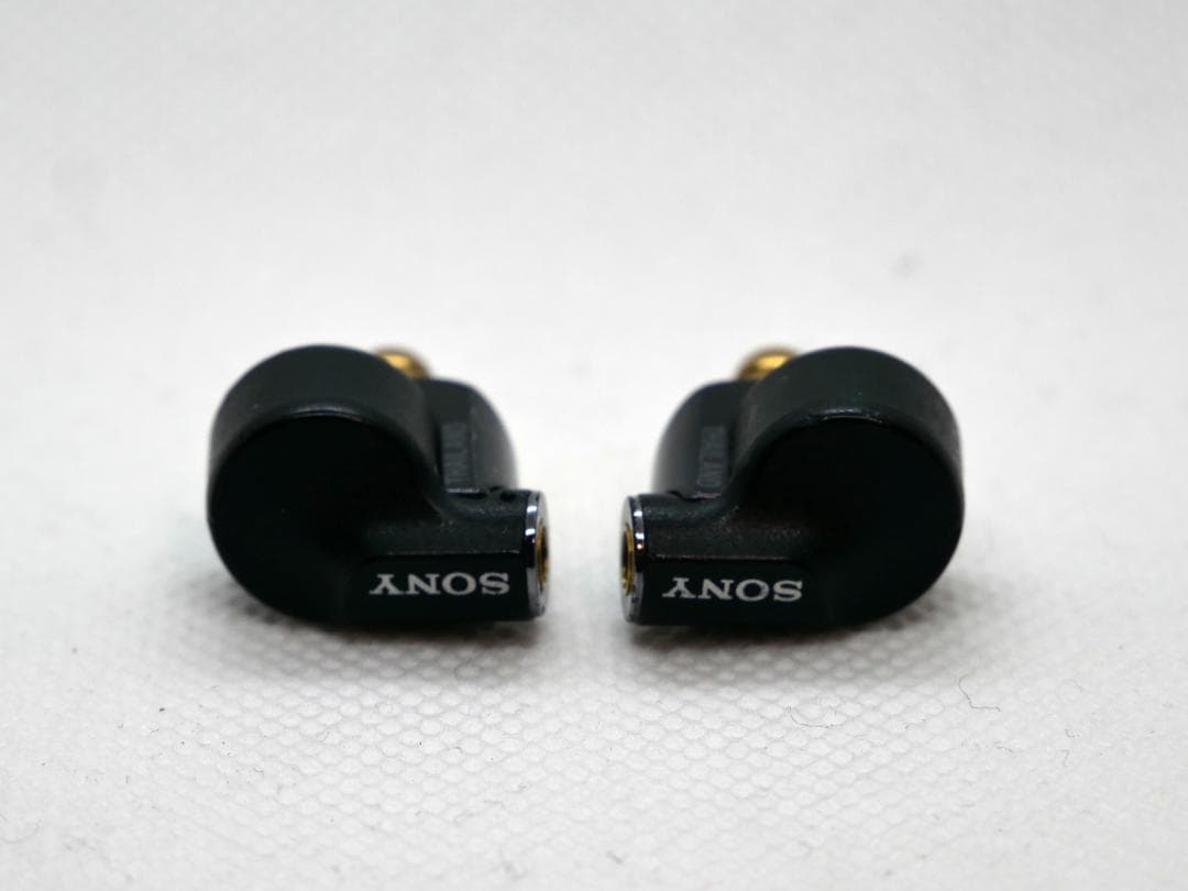 SONY　XBA-N3　１DD＋１BA　2.5mmバランスケーブル付き