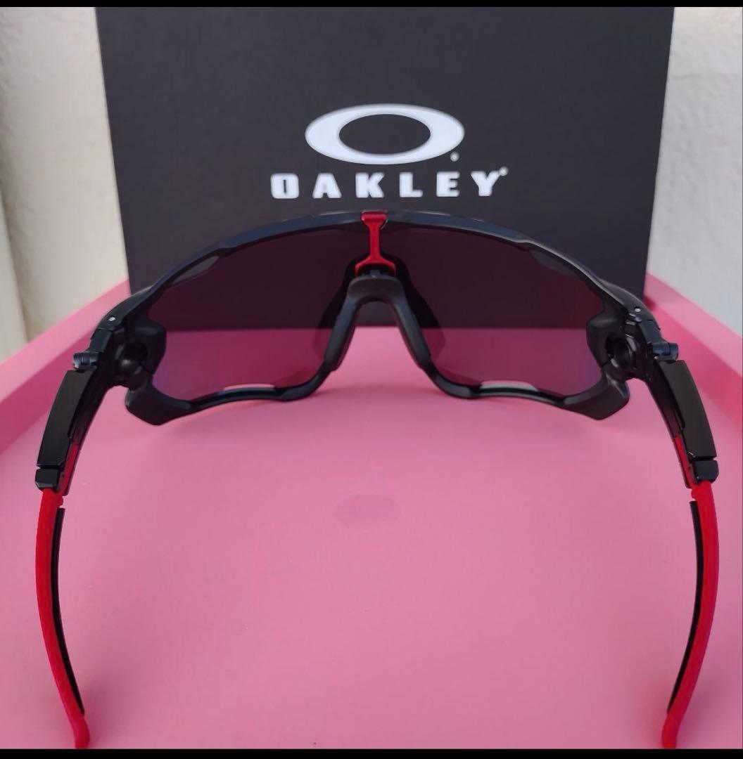 オークリーサングラス【ジョウブレイカー】