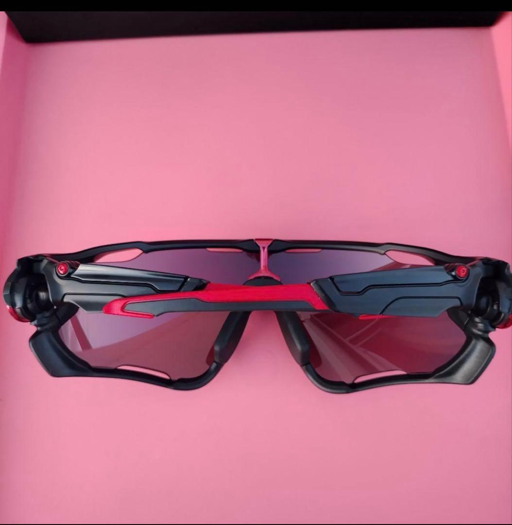 オークリーサングラス【ジョウブレイカー】