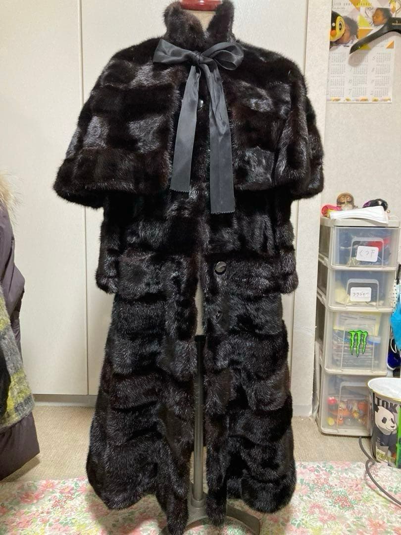 ニナリッチ　ケープ付きミンクファーコート
