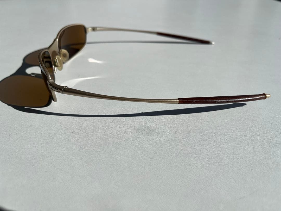 oakley（オークリー）　square wire 2.0 廃盤モデル