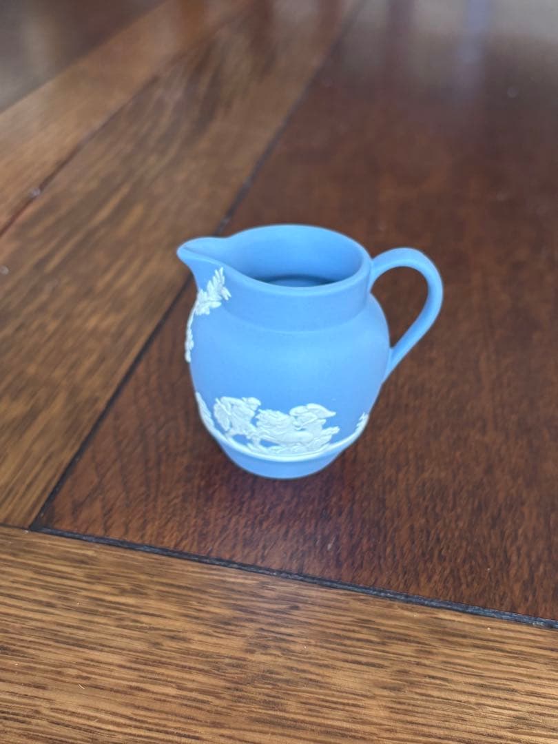 ウェッジウッド ジャスパー ミニチュア　ジャグ