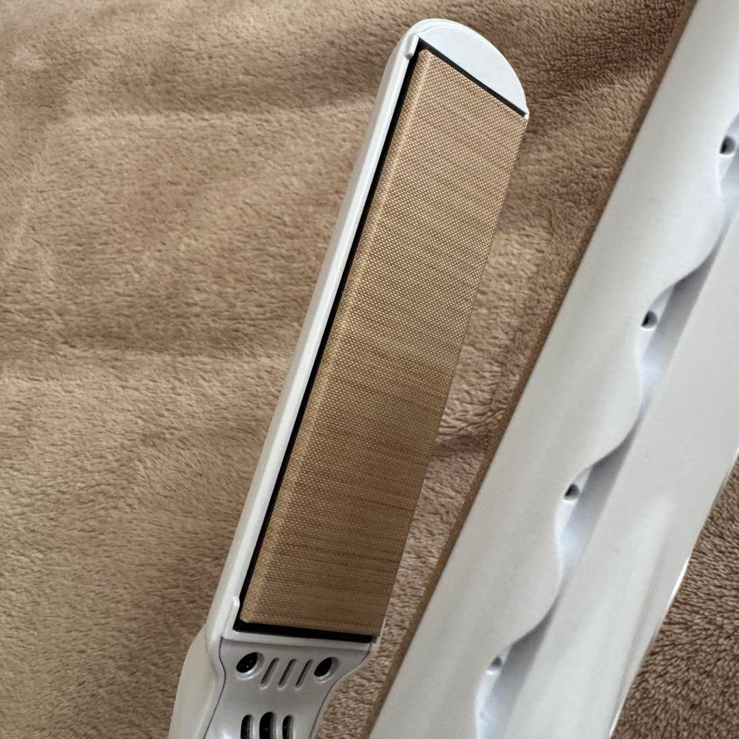 KINJURO ストレートヘアアイロン ホワイト