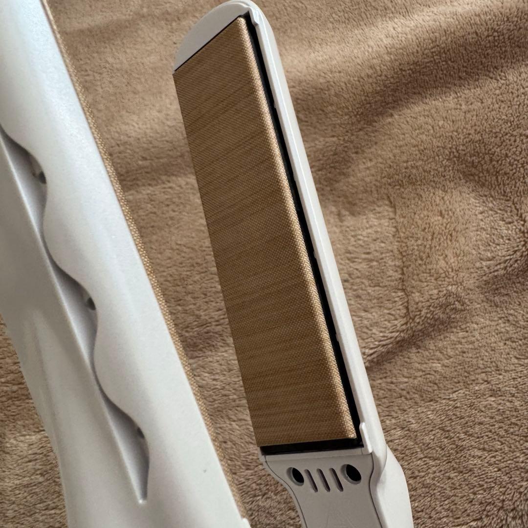 KINJURO ストレートヘアアイロン ホワイト