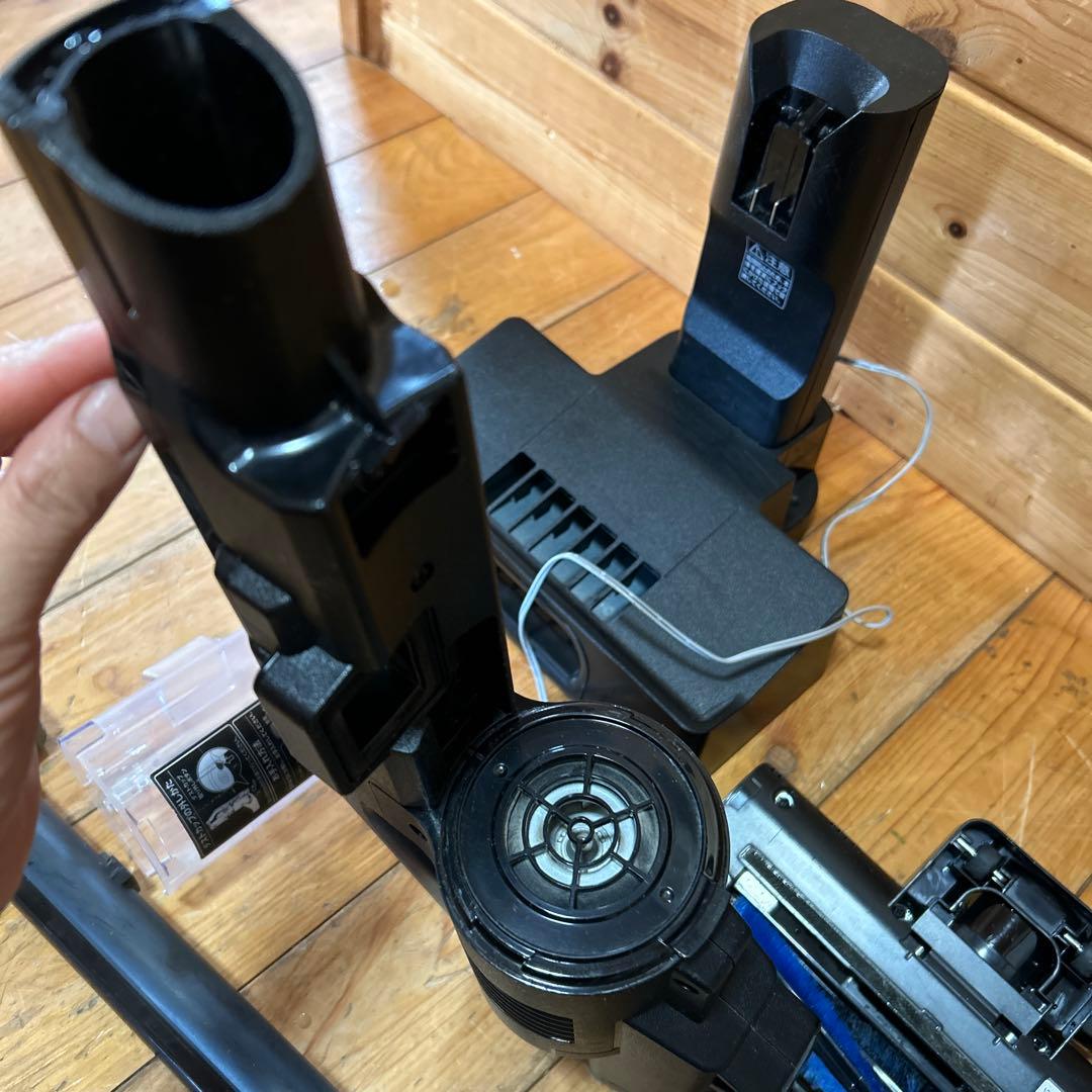 アイリスオーヤマ SCD-R2P-B 充電式サイクロンスティッククリーナー 黒