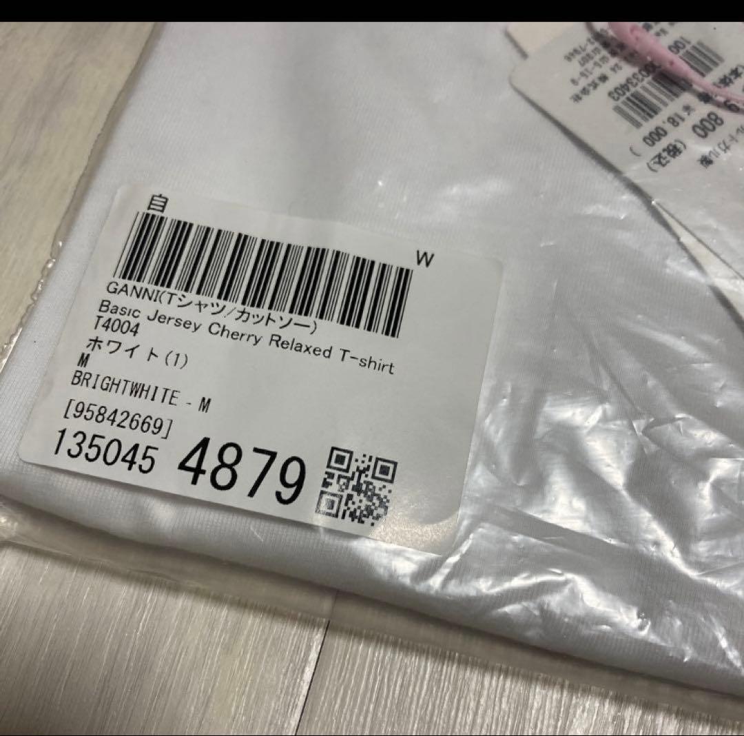 新品タグ付き♡GANNI♡チェリー♡Tシャツ♡Mサイズ