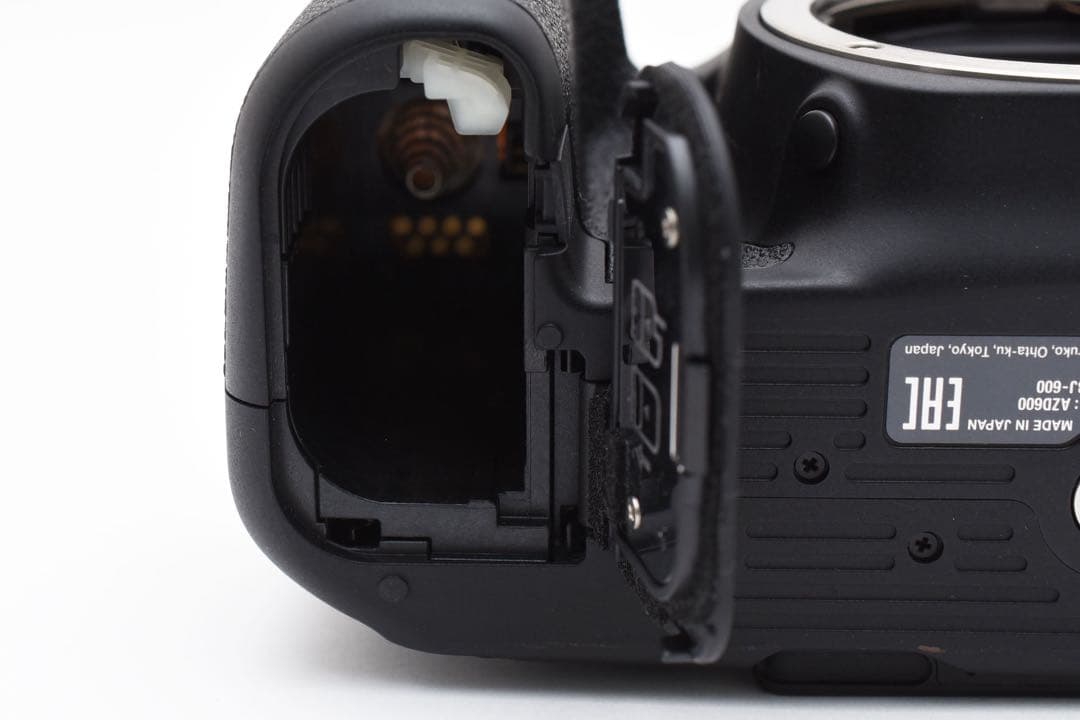 デジタル一眼レフカメラ Canon EOS 90D標準&望遠ダブルレンズセット