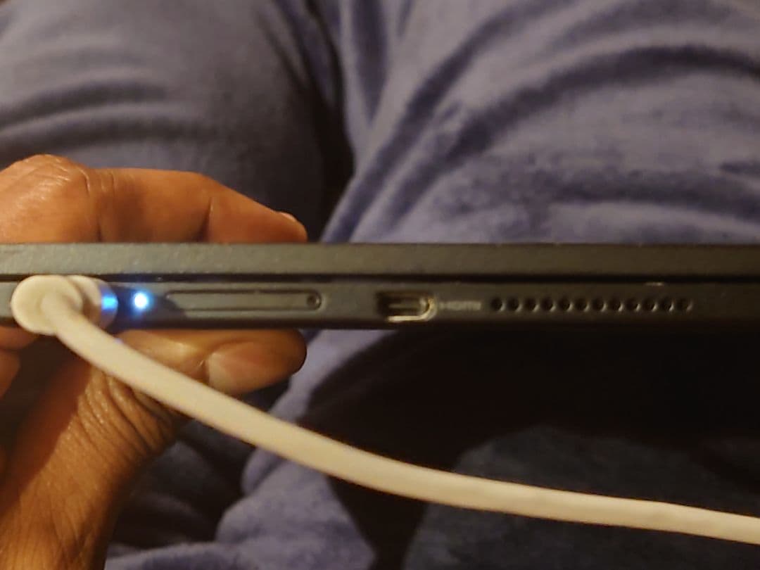 Lenovo Yoga Book（ヨガブック）純正箱・動作確認済み