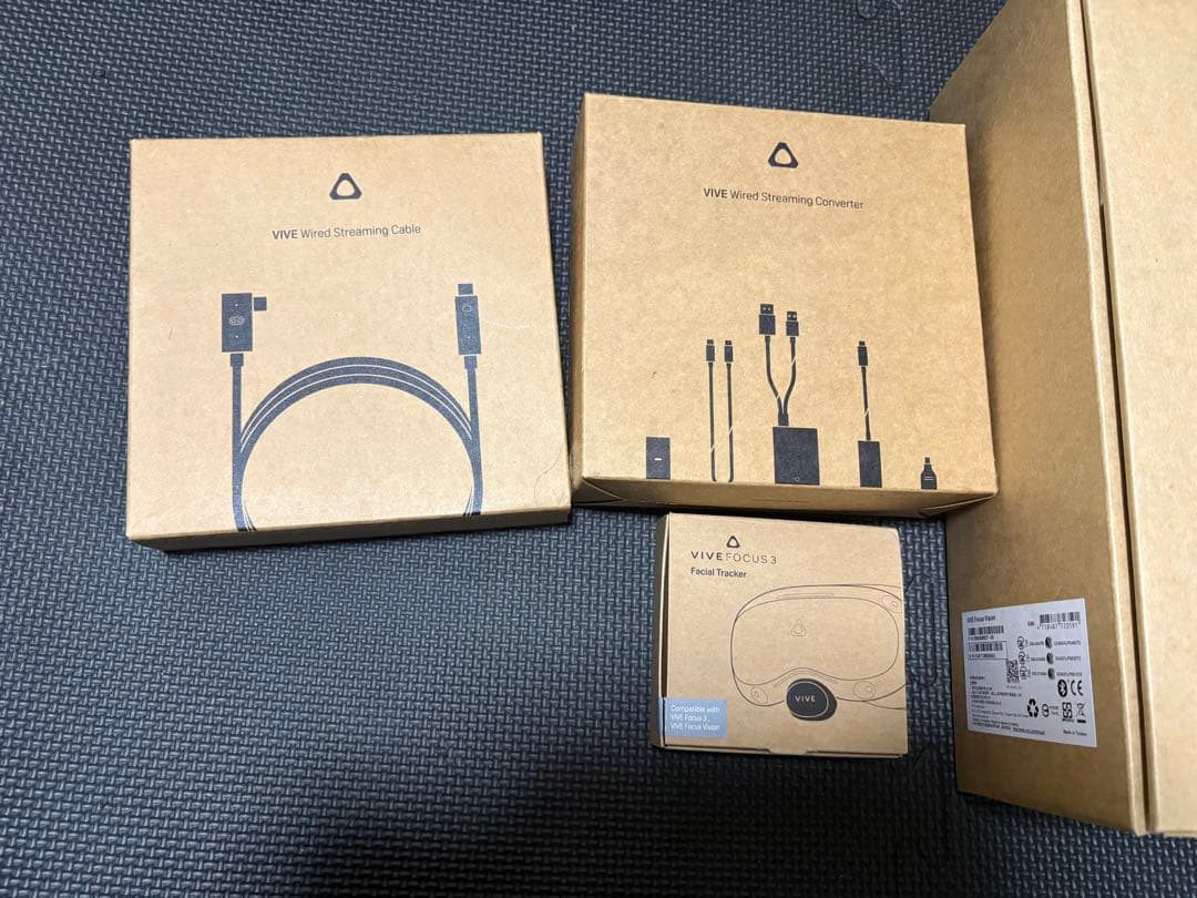 VIVE Focus VRヘッドセット