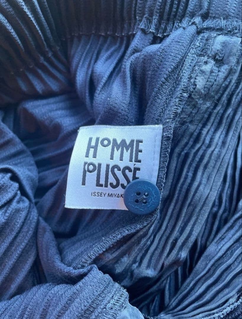 オムプリッセ　イッセイミヤケ　ネイビーパンツ　homme plisse サイズ2