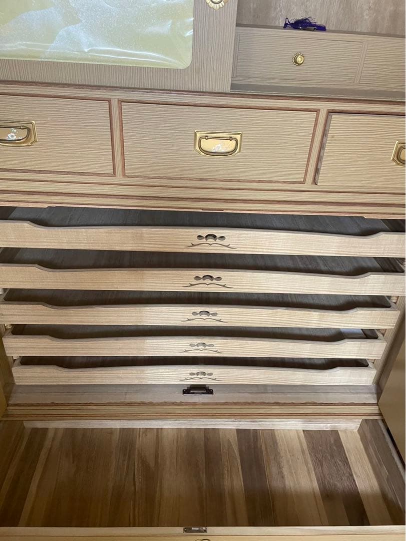 年代物　桐箪笥　着物箪笥